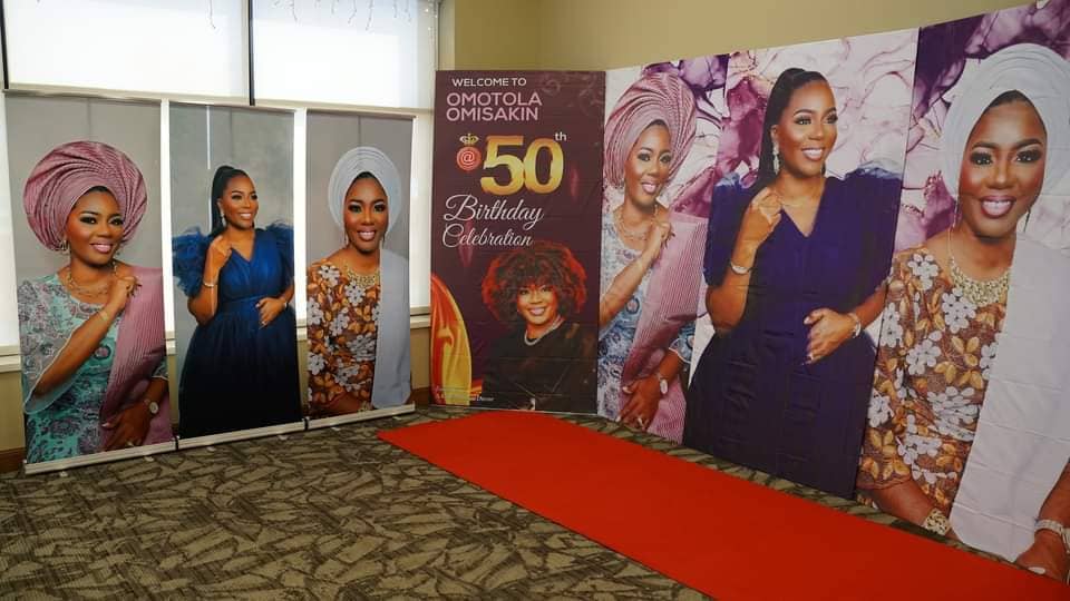 Retractable Photo Backdrop