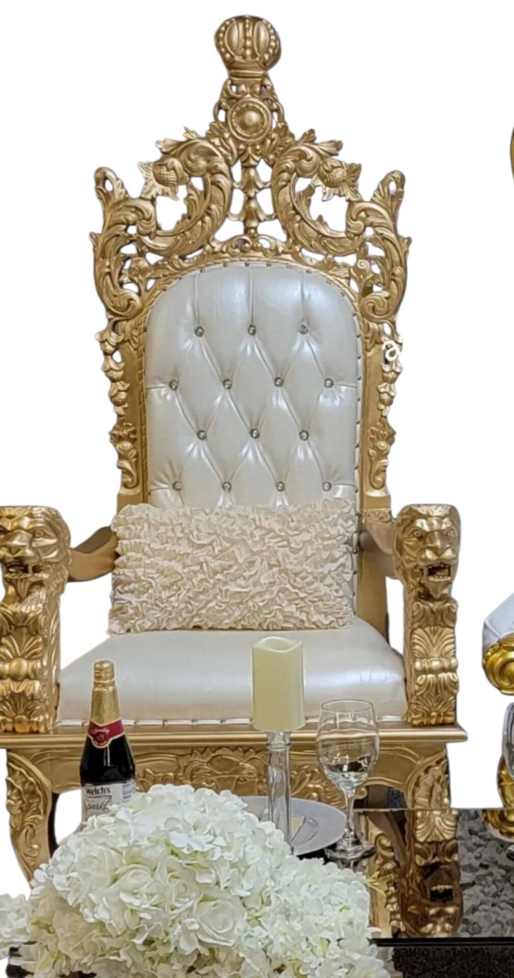 Royal Chairs IV